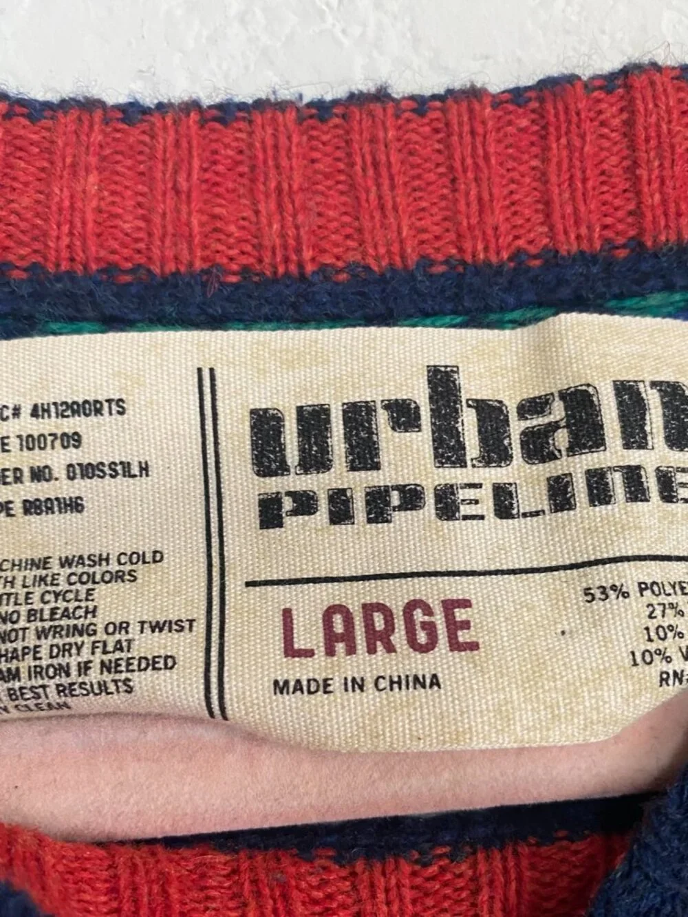 Urban Pipeline Mens L Navy Multi Color Fair Isle Pullover Sweater Crew Neck
